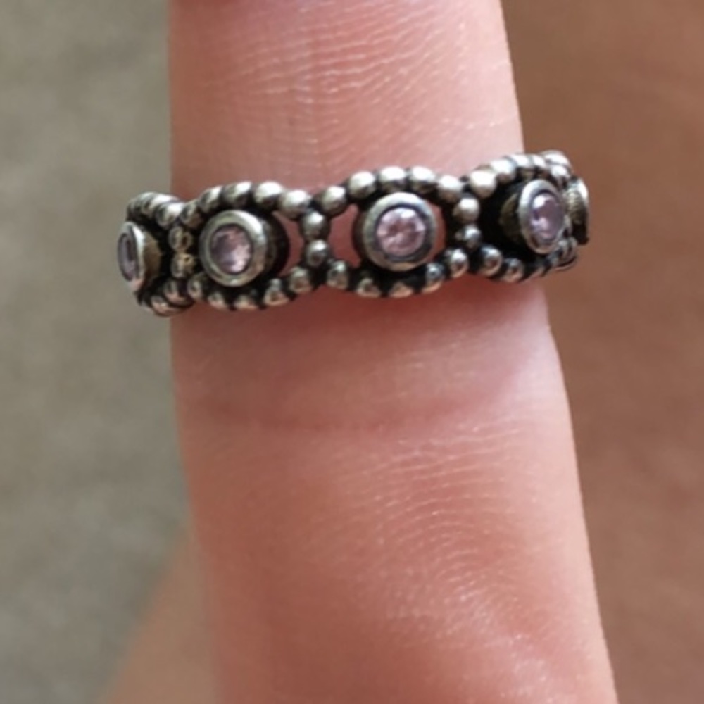 Pandora “Her Majesty” ring. 💍